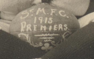 Close up 1915 Premiership Photo