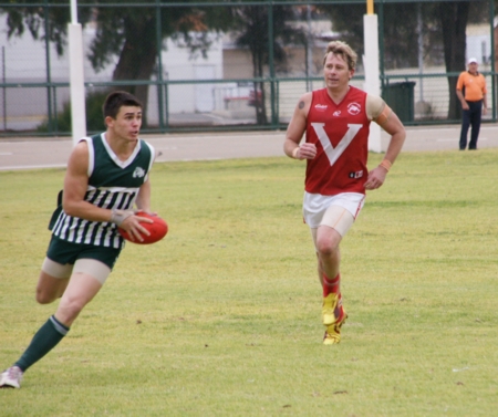 vSouth190610-5