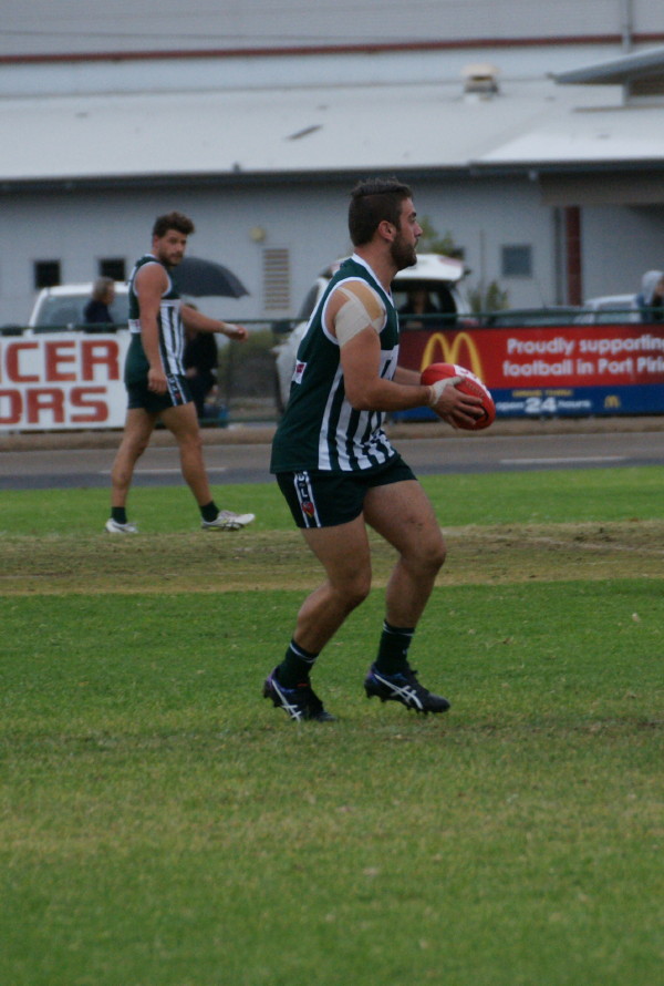 vLions070516 30