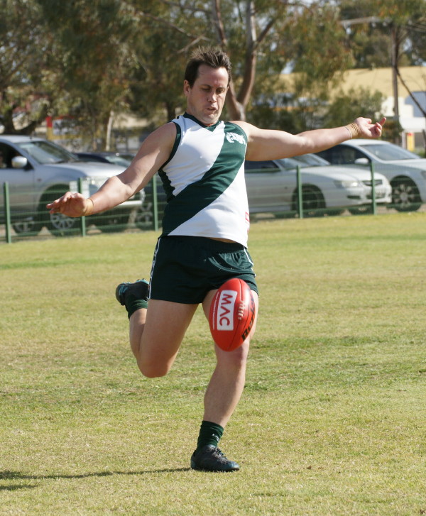photosVwestLeague 3 120817