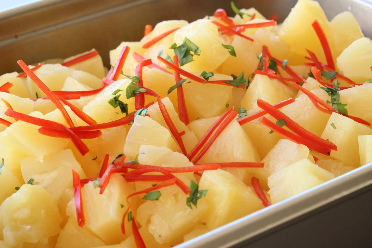pineapple Pineapple
